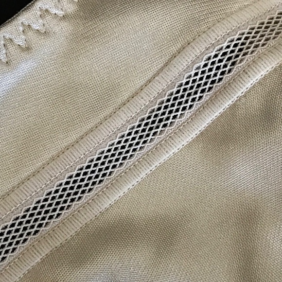 BREEZIES UltimAir Bra Tan Underwire Women’s Plus Size 44DD Size 44E - Picture 6 of 16